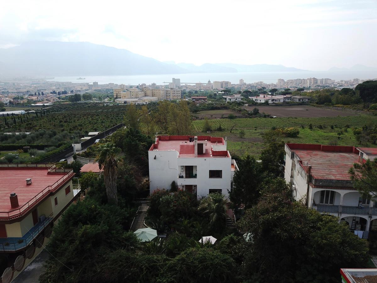 B&B Il Giardino Di Villa Anna Trecase Exterior foto